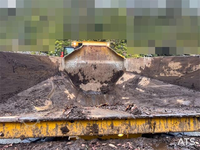 Muldenfahrzeug Hydrema 922D Dumper w/white signs