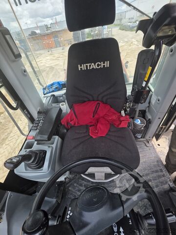 Loader Hitachi ZW250-6