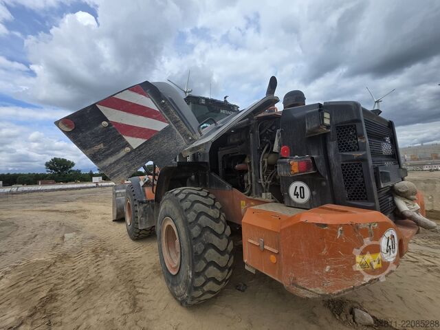 Loader Hitachi ZW250-6
