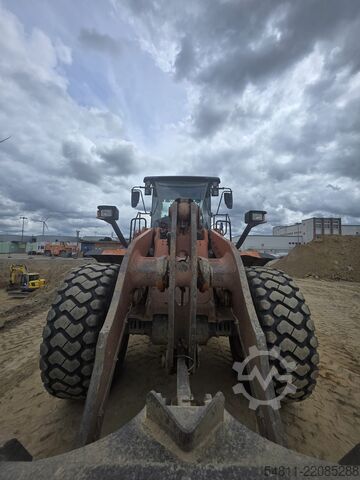 Loader Hitachi ZW250-6