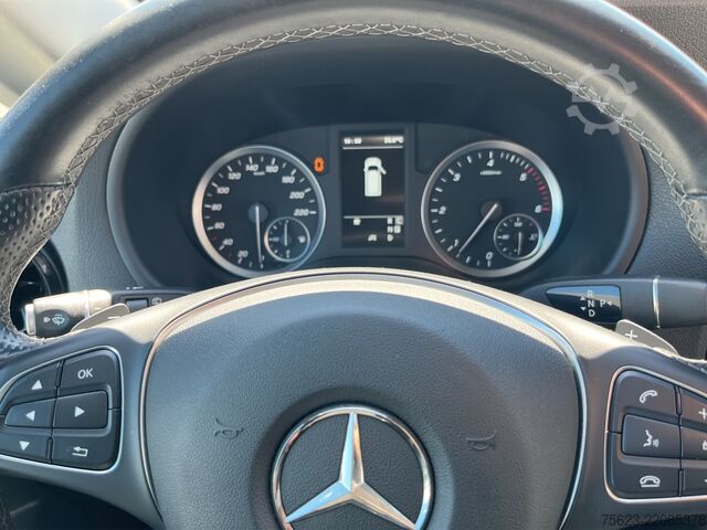 Minibus Mercedes-Benz Vito 119 CDI 4x4 Mixto XL LED Standh. AHK Kamera