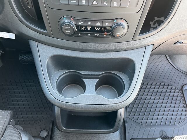 Minibus Mercedes-Benz Vito 119 CDI 4x4 Mixto XL LED Standh. AHK Kamera