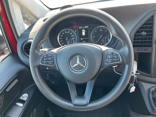 Panel van Mercedes-Benz Vito 116 CDI Kasten  Klima LED AHK