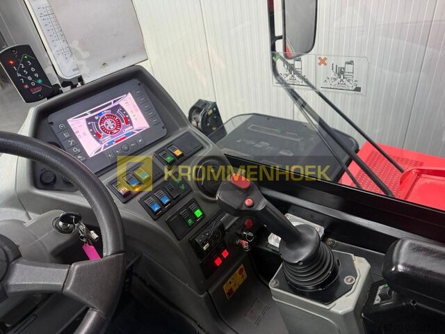 Telehandler Manitou MRT 2145 Easy ST4