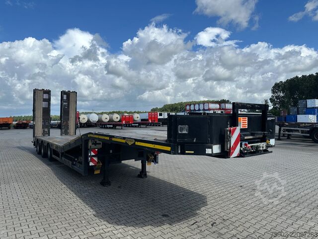 Low loader Broshuis 3ABSD-48/1 Lowloader 3-axle / GVW: 59.000kg / N...