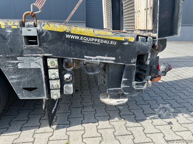 Semi low-loader Broshuis 3ABSD Lowloader 3-axle / GVW: 59.000kg / Neck: ...