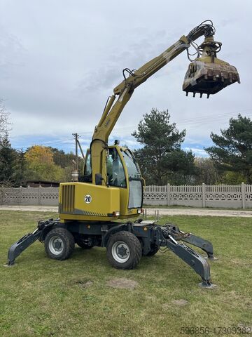 Mobile excavator LANZ FB 3000