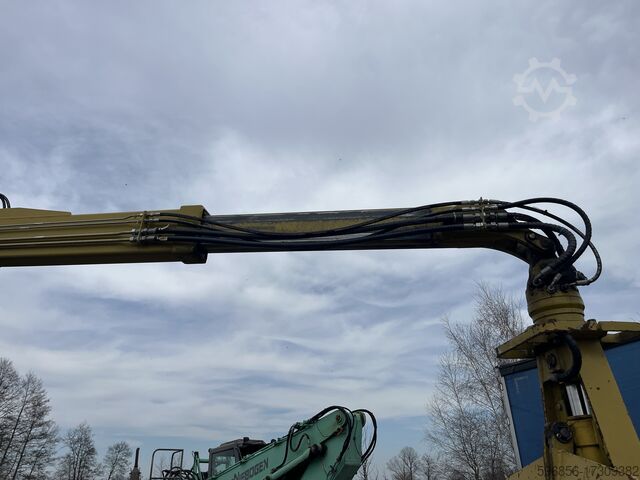 Mobile excavator LANZ FB 3000