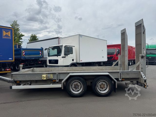 Tieflader Anhänger HUMBAUR B3AB, VERZINKT, RAMPEN,  7.580 KG  NUTZLAST