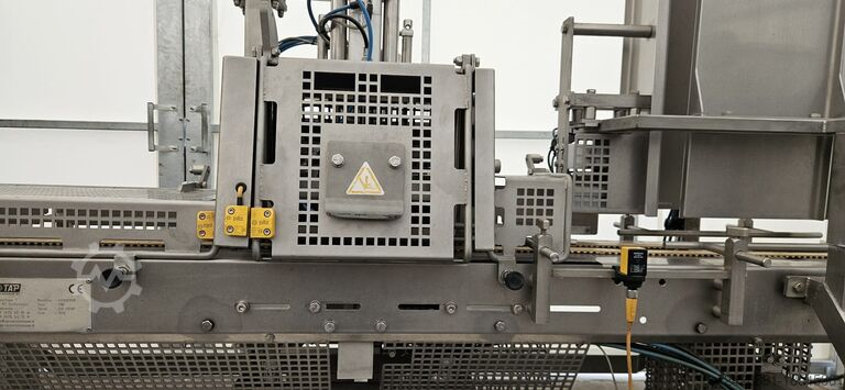 Hamburger former Risco Conveyor ON1 / PATTY TVM 260 PN