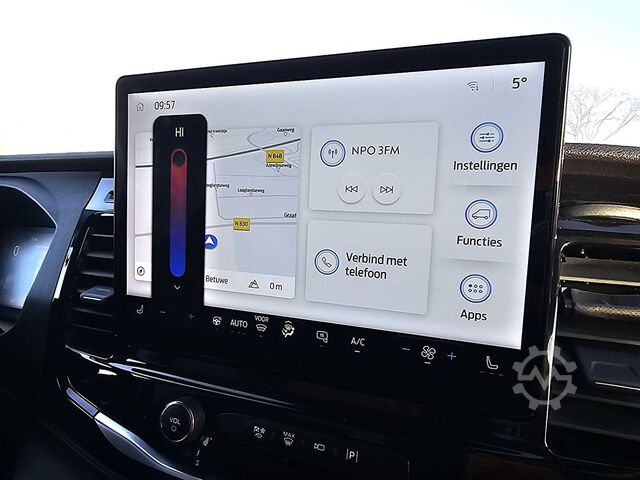 High-roof van FORD TRANSIT 2.0 L3H3 RWD Navi!