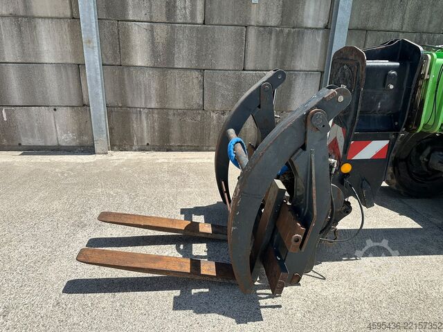Telescopic loader Sennebogen 305