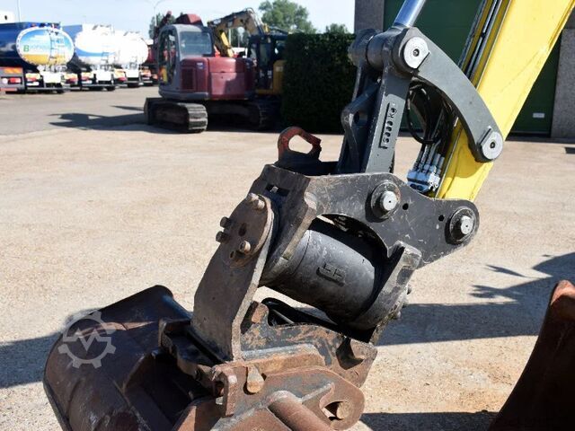 Radbagger WACKER NEUSON EW100 wheel-excavator Model E06-06