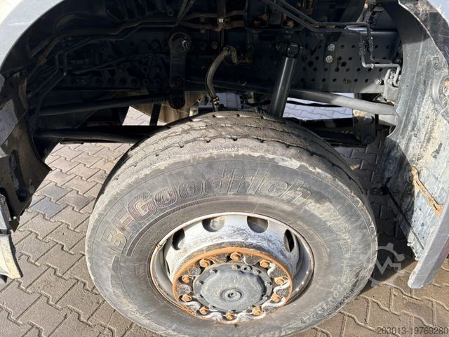 Tipper truck MERCEDES-BENZ AROCS 4145 8x8 Meiller Muldenkipper