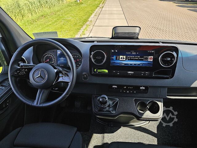 Hochdachkombi MERCEDES-BENZ SPRINTER 317 L3H2 Mbux10 Euro6!