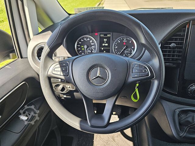 Hochdachkombi MERCEDES-BENZ VITO 114 L2 Euro6 Airco 136Pk