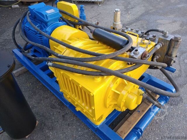 Hydraulic gantry press PATENTUS PAT300-2/250-2 