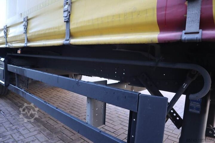 Curtain sided Schmitz CARG SCB3ST CoC Documents, TuV Loading Certificate