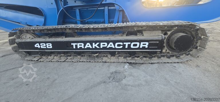 Mobile impact crusher on tracks Terex Pegson Trakpactor 428
