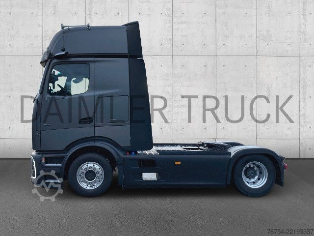 Standard tractor unit Mercedes-Benz Actros 1851 LS SoloStar Retarder Standklima