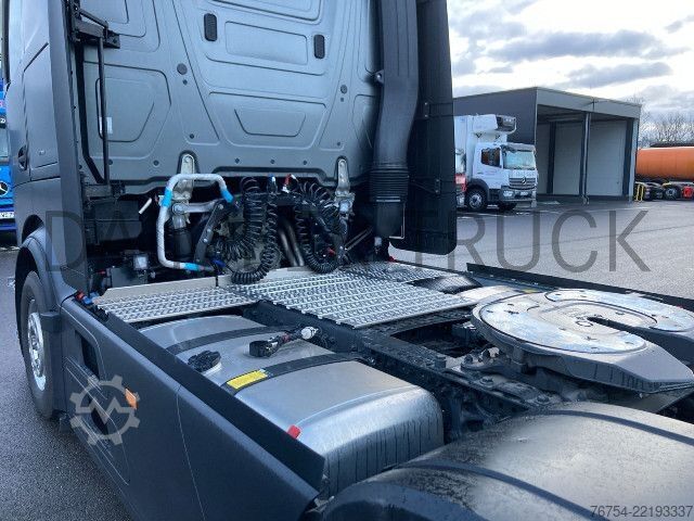 Standard tractor unit Mercedes-Benz Actros 1851 LS SoloStar Retarder Standklima