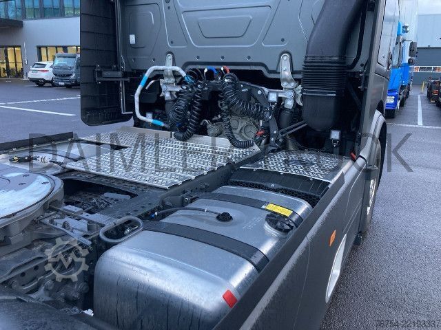 Standard tractor unit Mercedes-Benz Actros 1851 LS SoloStar Retarder Standklima