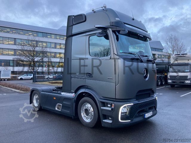 Standard tractor unit Mercedes-Benz Actros 1851 LS SoloStar Retarder Standklima