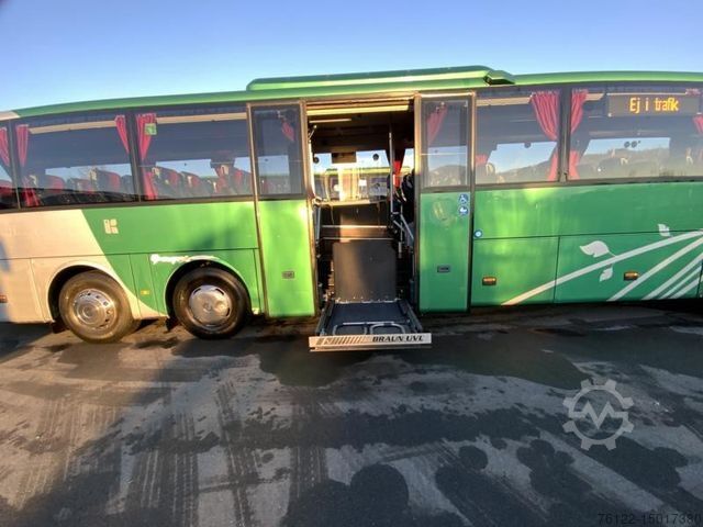 Intercity bus MERCEDES-BENZ Integro L/ O 550/ Klima/ Lift/ E5