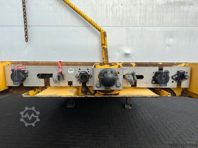 Semi-Tieflader Goldhofer STZ-L2-22/80A SEMI LOWLOADER/DIEPLADER/TIEFLADER
