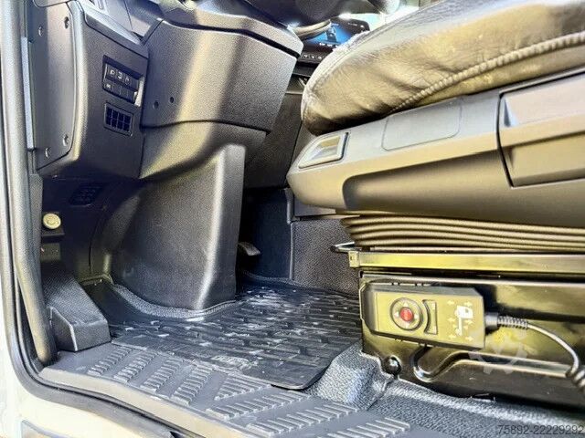 Standard-SZM Mercedes-Benz Actros 1848 StreamSpace 2,30 / Retarder / Eu6d