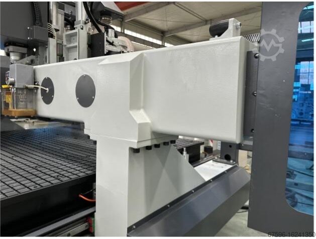 Machining center DMA Machinery Bewerkingsmachines CMC bewerkingsmachine Nesting-NF2132