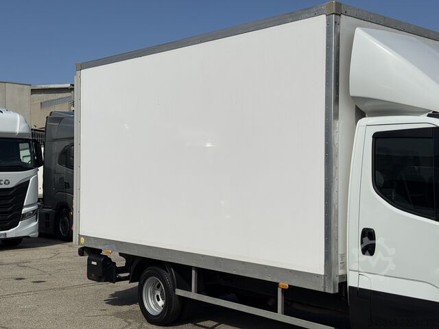 Box van Iveco daily 35-160