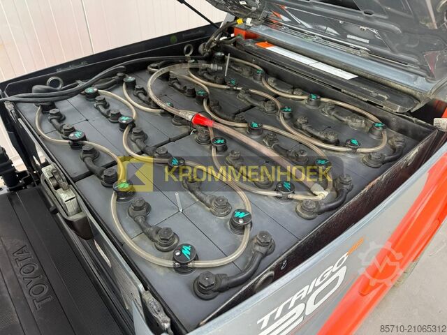 Gabelstapler Toyota 8 FBM 20 T