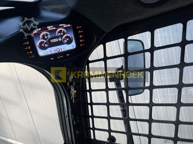 Crawler loader Bobcat T 870
