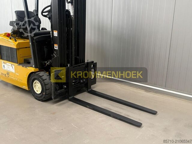 Gabelstapler Yale ERP 16