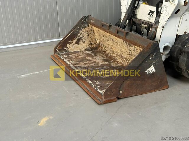 Laderaupe Bobcat T 590