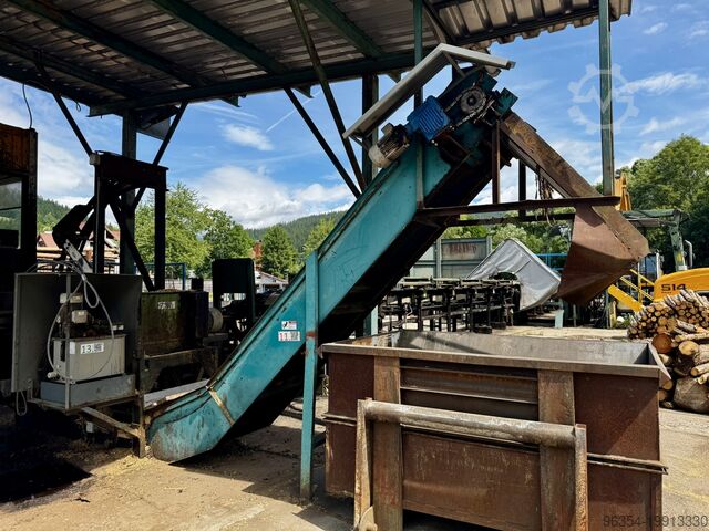 Log yard machinery unknown ML-35
