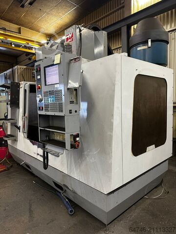 Vertikales Bearbeitungszentrum HAAS VF-4 BHE   40 ATC