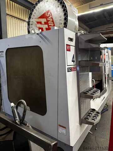 Vertikales Bearbeitungszentrum HAAS VF-4 BHE   40 ATC