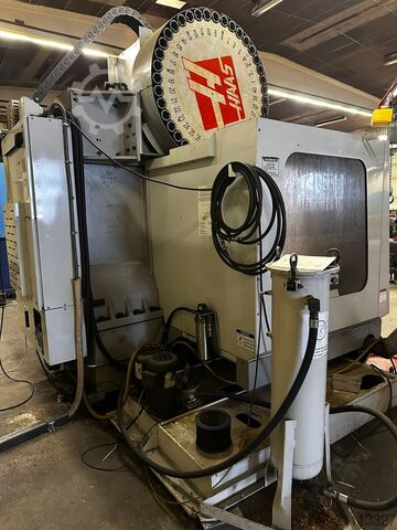 Vertikales Bearbeitungszentrum HAAS VF-4 BHE   40 ATC