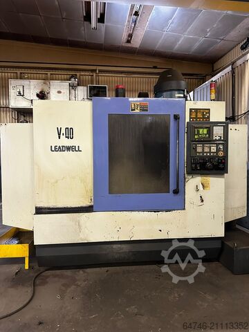Vertikales Bearbeitungszentrum LEADWELL V40 Fanuc