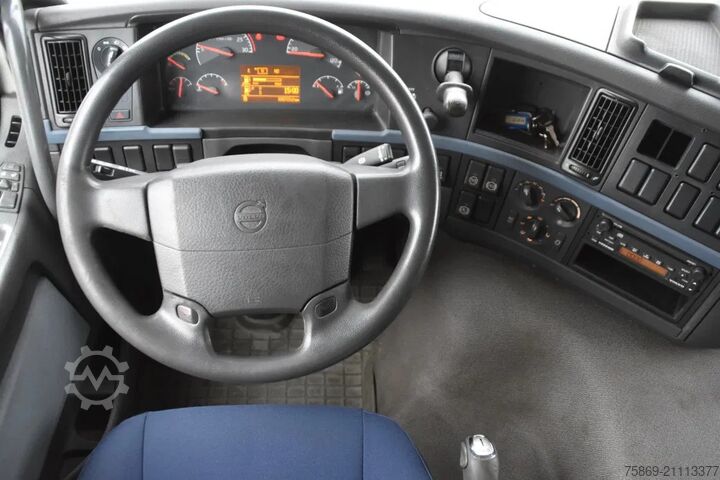 Fahrgestell mit Fahrerhaus Volvo FM 340 4x2 - EURO 5 - 935 TKM - AIRCO - CAB HEA...