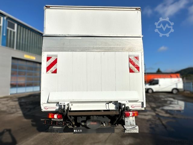 Box van MERCEDES-BENZ 818