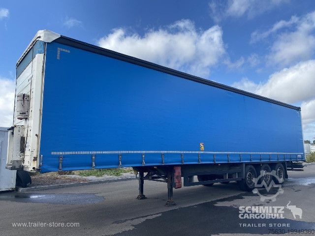 Open semitrailer with tarp Schmitz Cargobull Semitrailer Curtainsider Standard