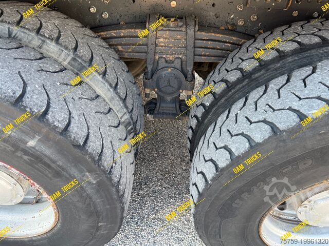 Tipper truck Mercedes-Benz Actros 4144K Kipper 20cbm 40Ton 8x4