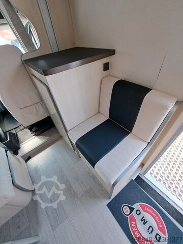Teilintegriertes Wohnmobil ACROSS 660 LD - 6 Sitze/6 Betten m.Tageszulassung