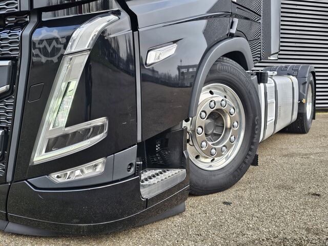 Standard-SZM Volvo FH 460 / 4X2 / I-PARK-COOL / RADIO-REMOTE