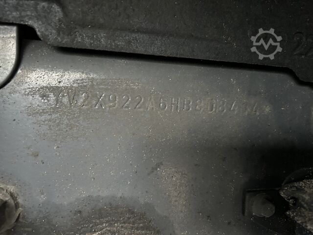 Standard-SZM Volvo FM 370 Globetrotter / 960 dkm / 2 Tanks / Full ...