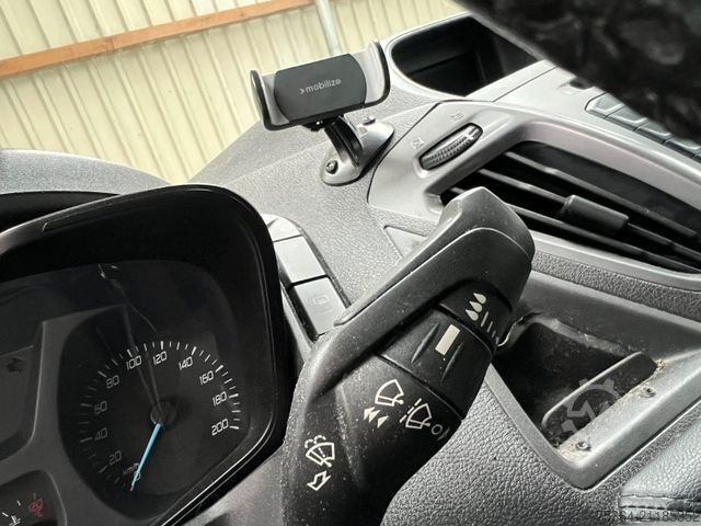 Kleinbus FORD Transit Custom 2.0 TdCi L1H1 9Sitze Motor Defect