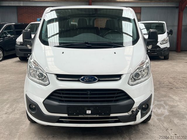 Kleinbus FORD Transit Custom 2.0 TdCi L1H1 9Sitze Motor Defect